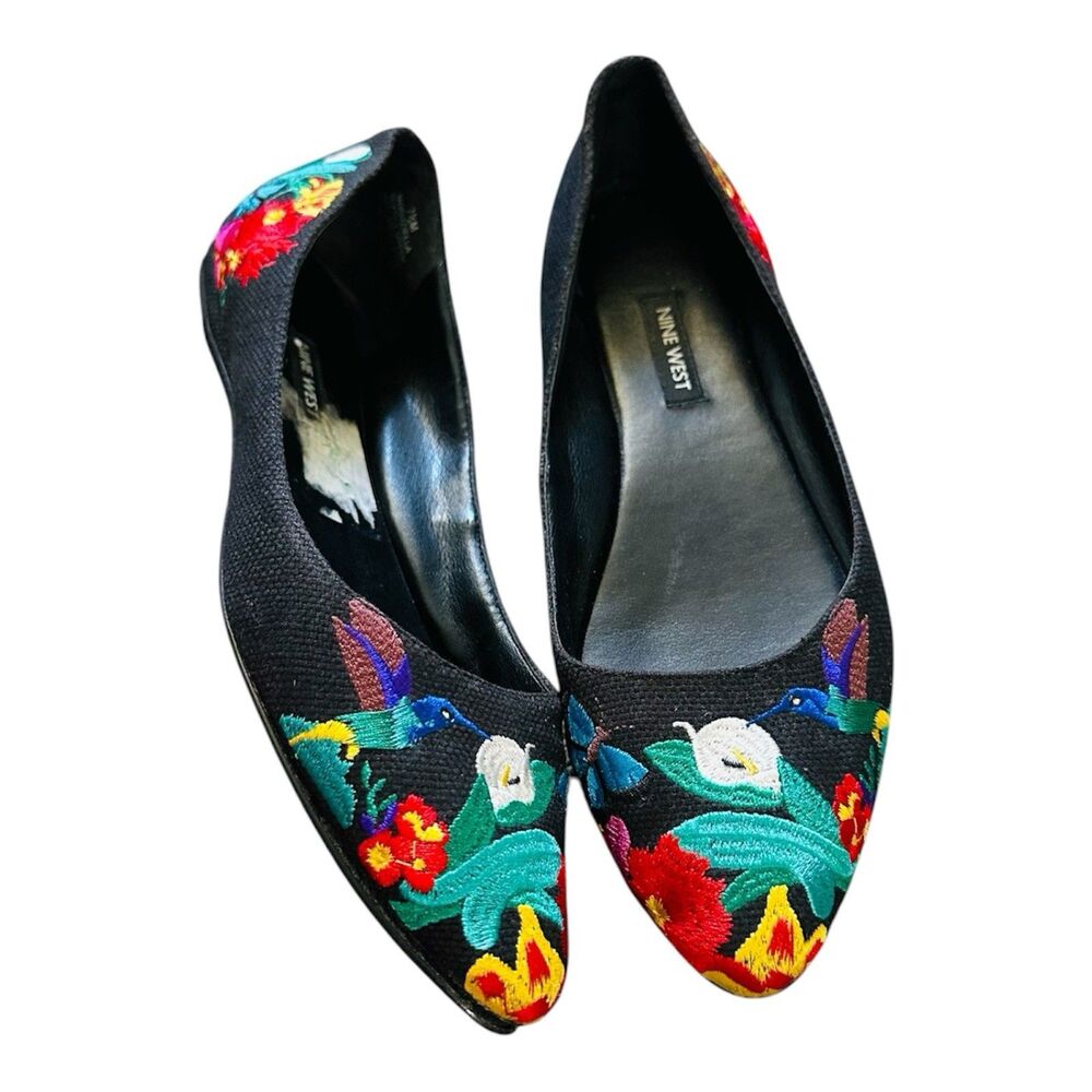 NineWest Embroidered HummingBird Butterfly Floral Ballet Flats 7.5  Whimsy Shoes